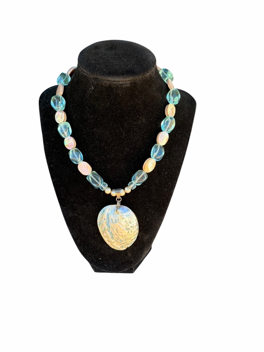 Vintage Paua Abalone Shell Statement Necklace Blue Beaded Toggle Clasp